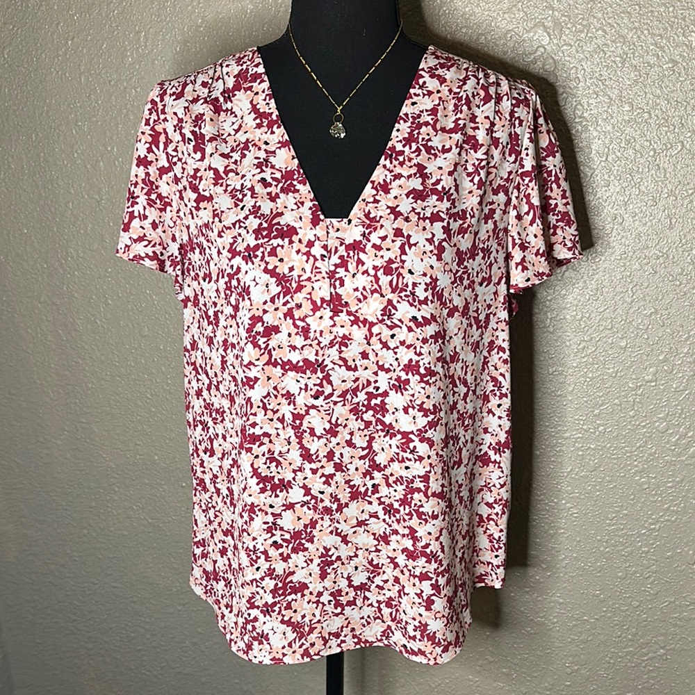 NWT NYDJ Floral Short Sleeve Relaxed Blouse
